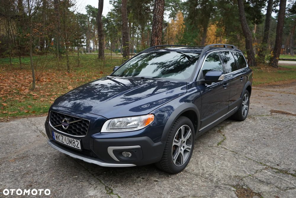 Volvo XC 70 - 1