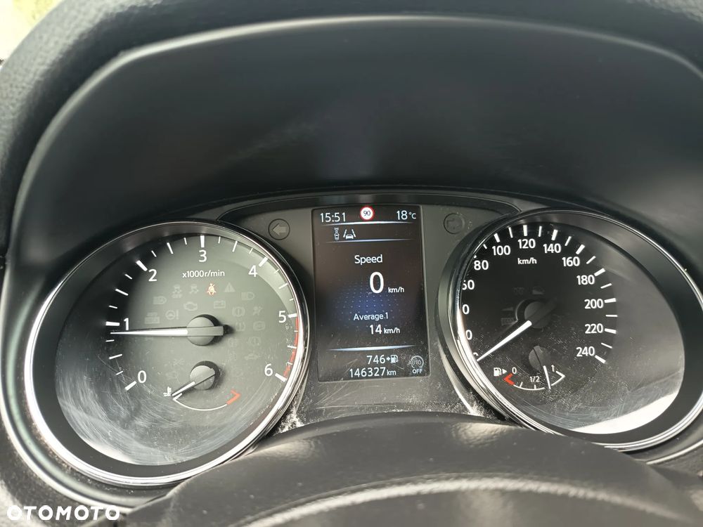 Nissan Qashqai 1.5 dCi DPF I-Way - 24