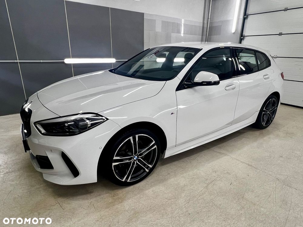 BMW Seria 1 118i M Sport - 5