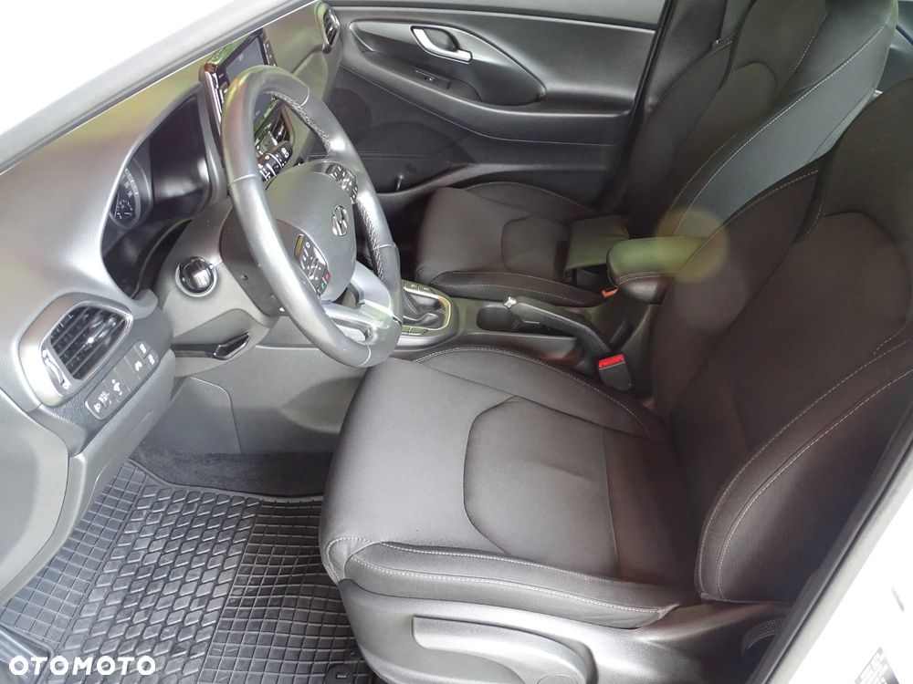 Hyundai i30 - 14