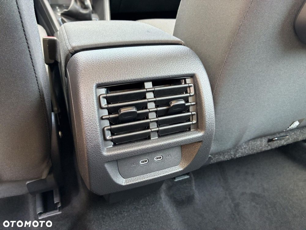 Volkswagen Caddy Maxi 2.0 TDI - 34
