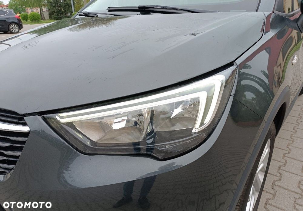 Opel Crossland X - 8