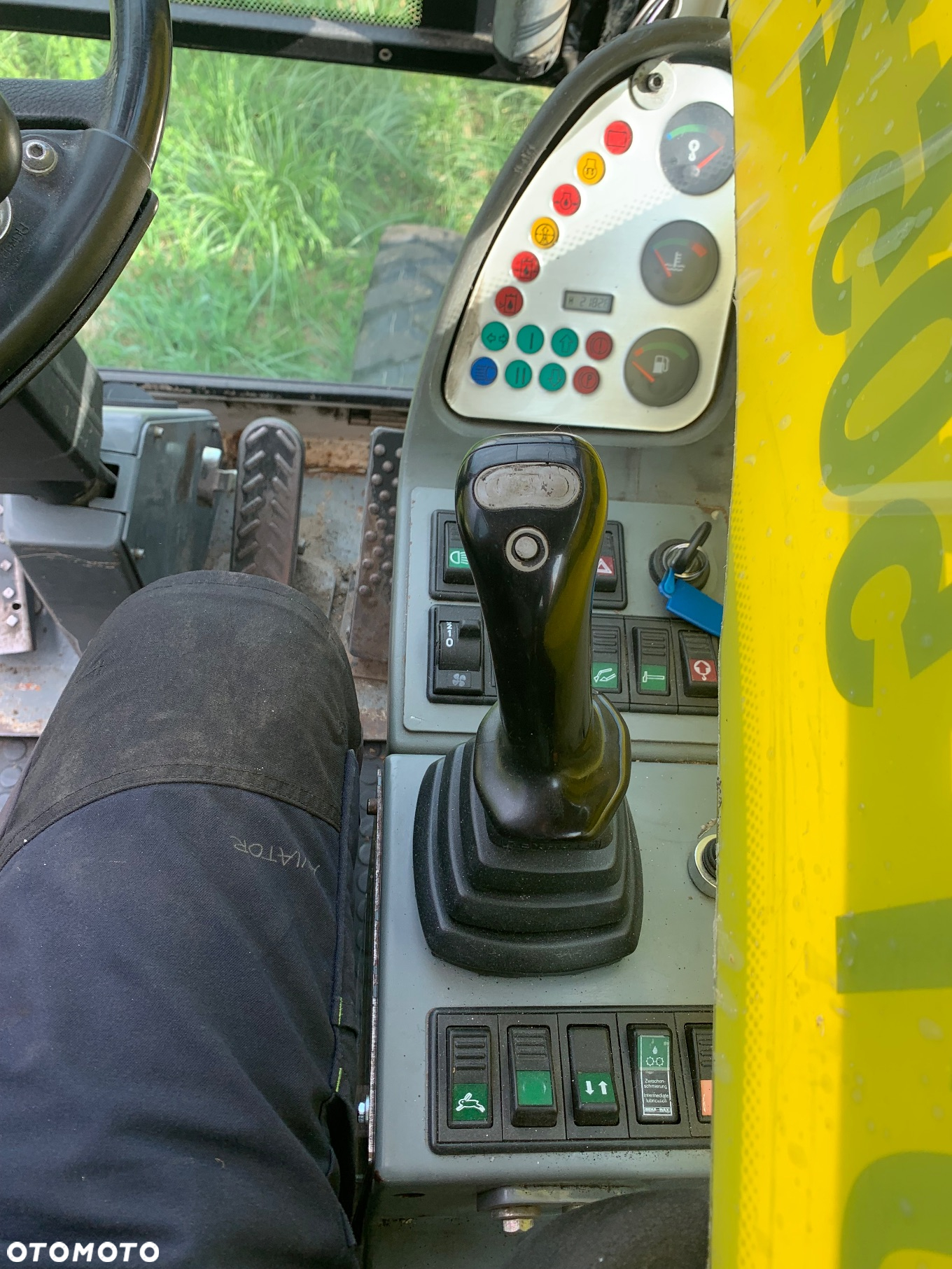 Terex 32M - 11