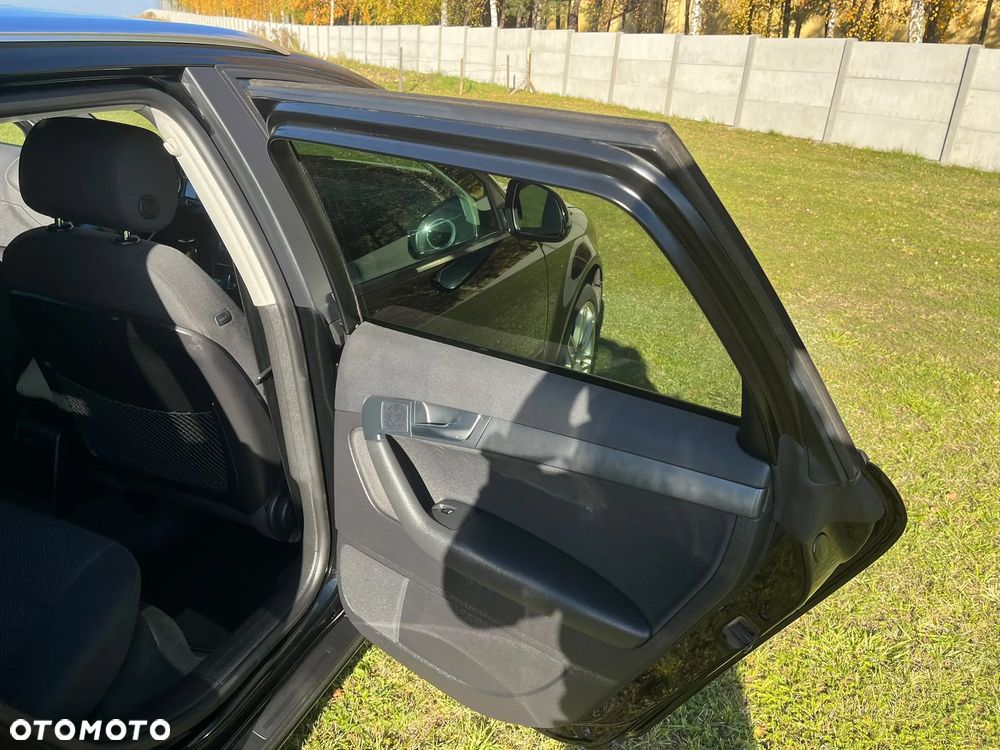 Audi A3 Sportback 1.6 Ambiente - 21