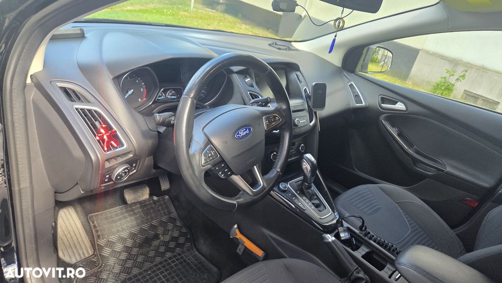 Ford Focus - 3