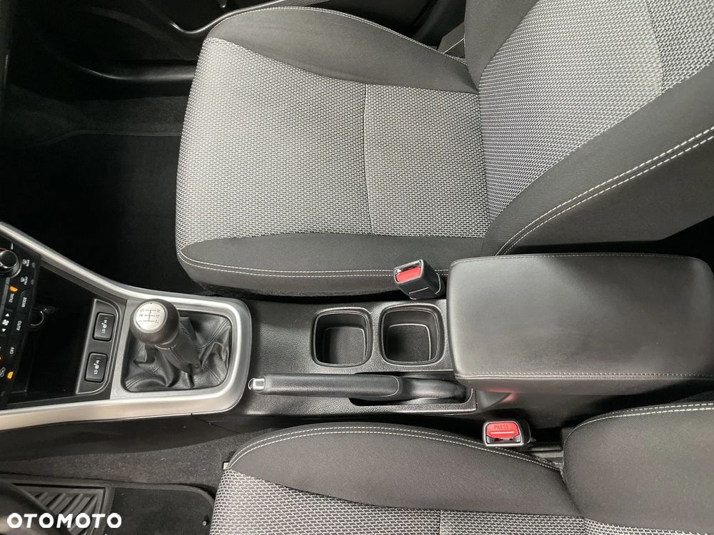 Suzuki SX4 S-Cross 1.6 VVT 4x2 Comfort - 25