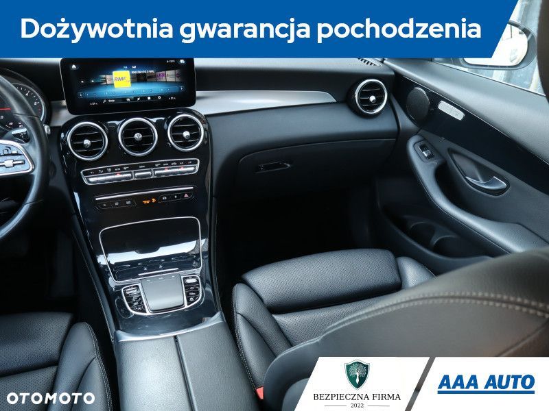 Mercedes-Benz GLC - 9