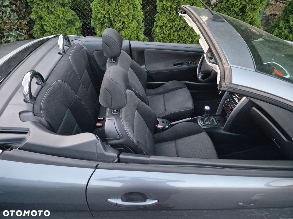 Peugeot 207 CC 120 VTi JBL - 2