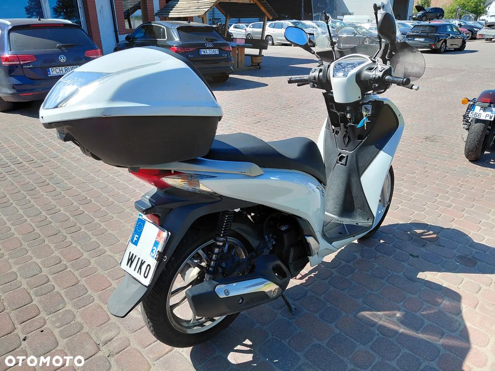 Honda SH - 5