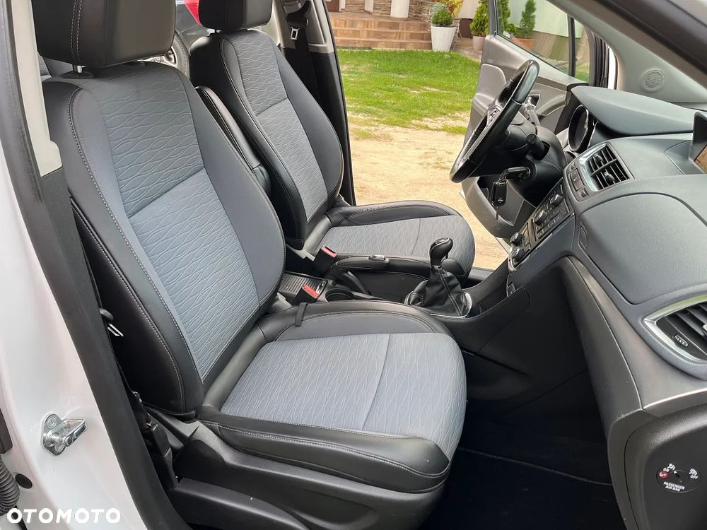 Opel Mokka 1.6 CDTI Cosmo S&S - 9