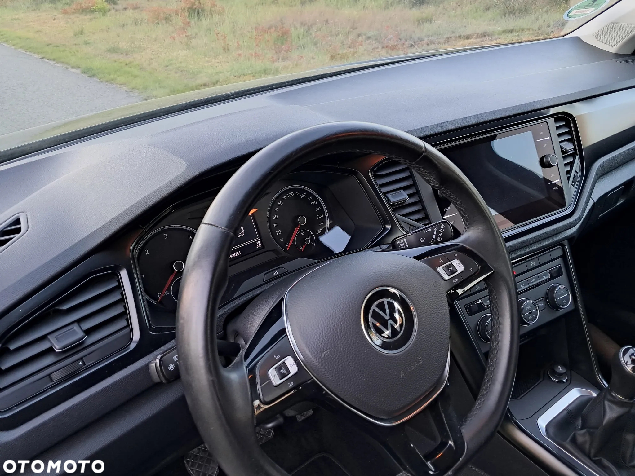 Volkswagen T-Roc 2.0 TDI SCR ACTIVE - 13