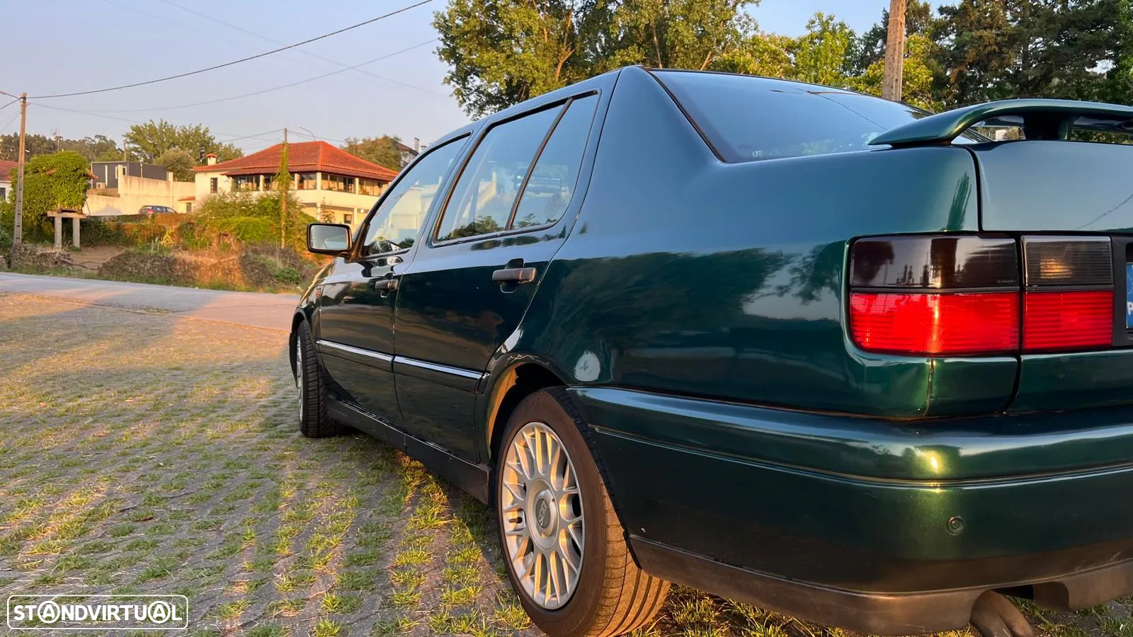 VW Vento 1.9 GT TDI - 9