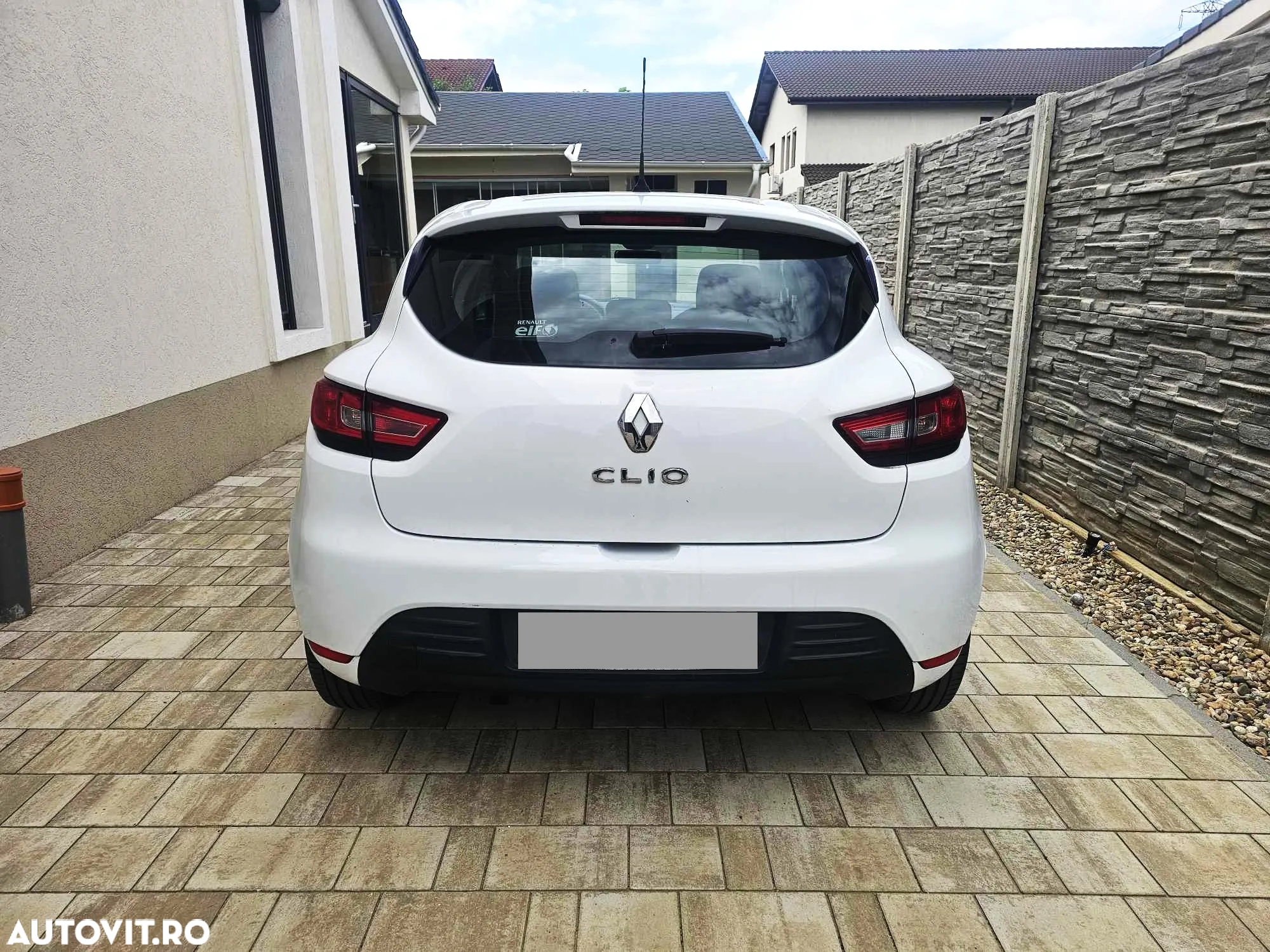 Renault Clio (Energy) dCi 90 Start & Stop INTENS - 2