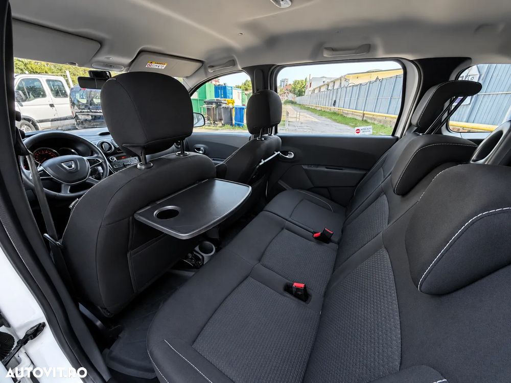 Dacia Lodgy 1.5 Blue dCi Laureate - 11