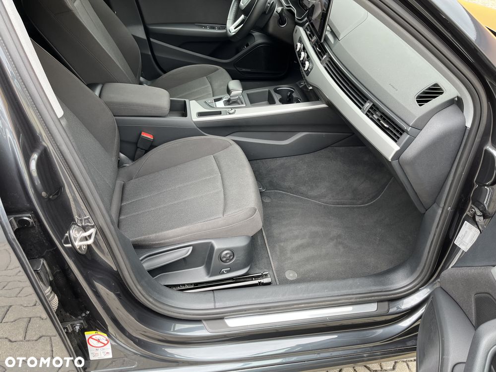 Audi A4 Avant 35 TDI S tronic advanced - 36