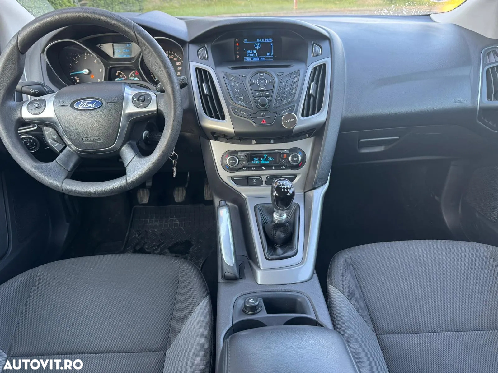 Ford Focus - 5