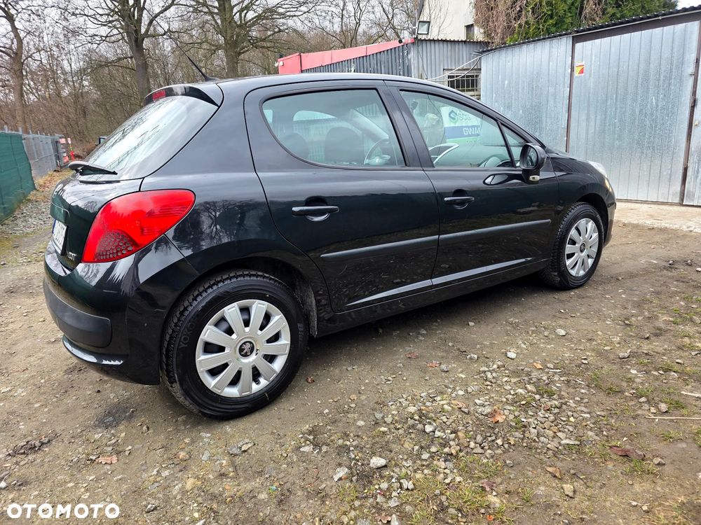 Peugeot 207 75 Tendance - 11