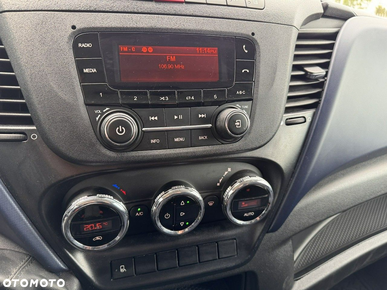 Iveco Daily 35S12 - 21