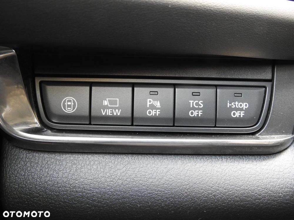 Mazda CX-30 SKYACTIV-D 1.8 - 19