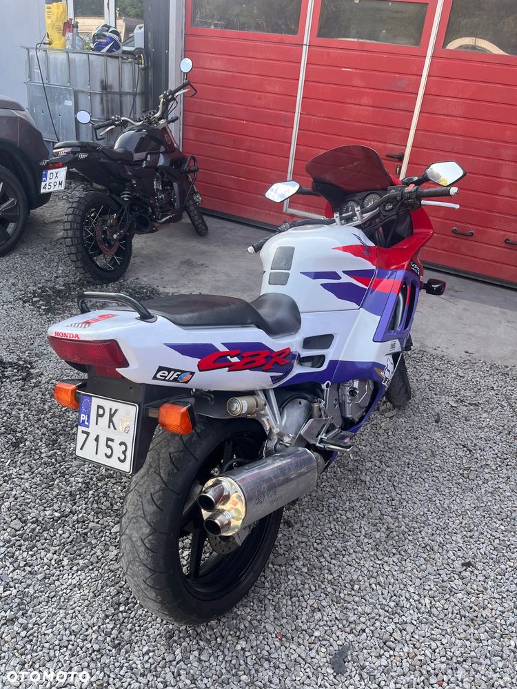 Honda CBR - 5