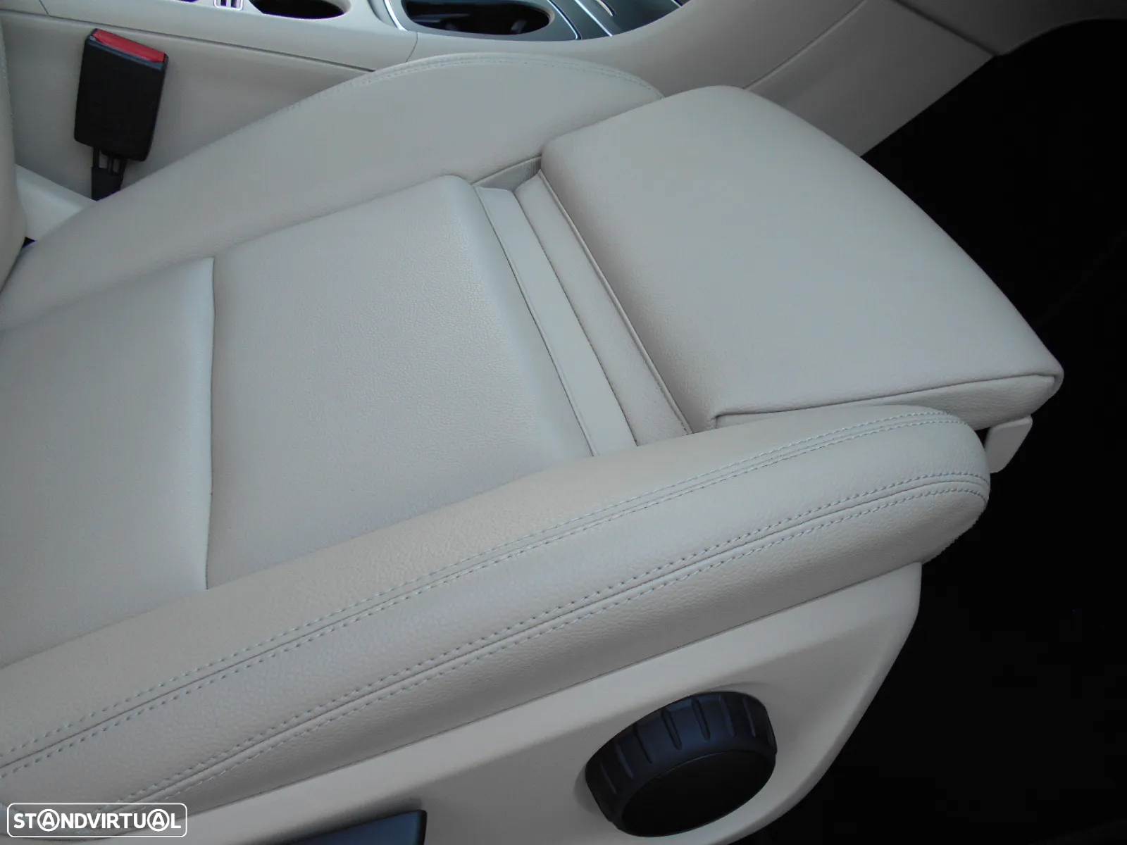 Mercedes-Benz CLA 220 d Shooting Brake AMG Line Aut. - 39