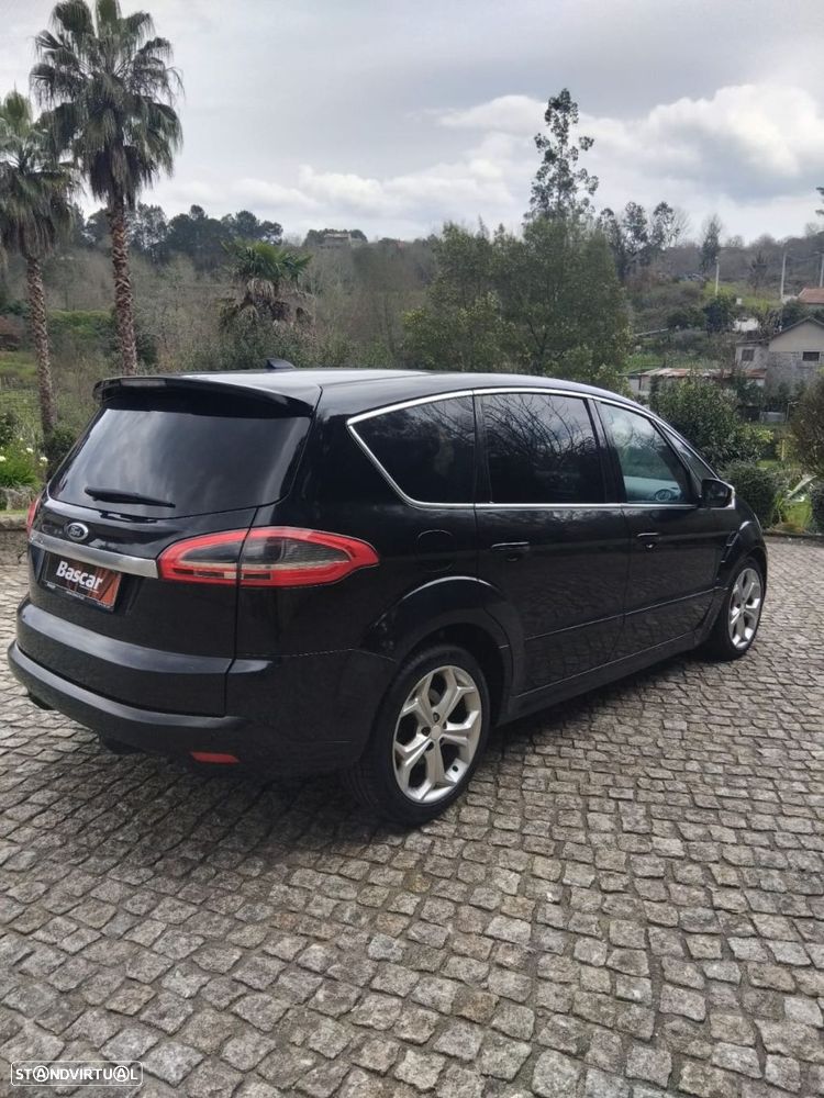 Ford S-Max 2.0 TDCi Titanium 7L - 4