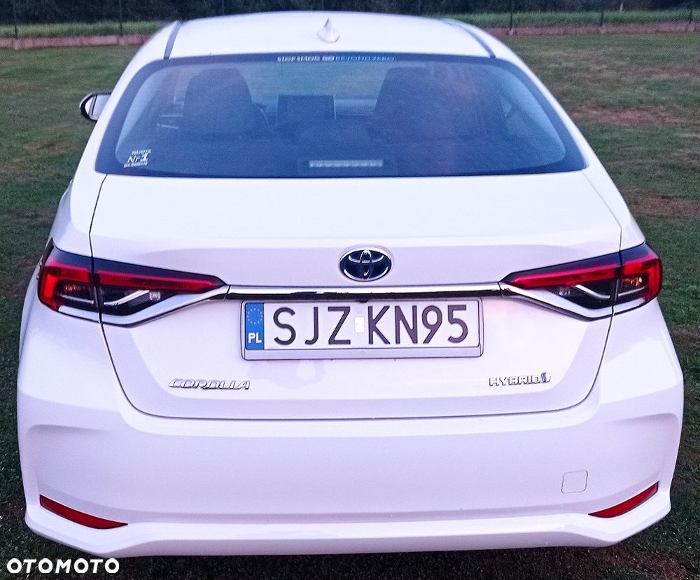Toyota Corolla - 4