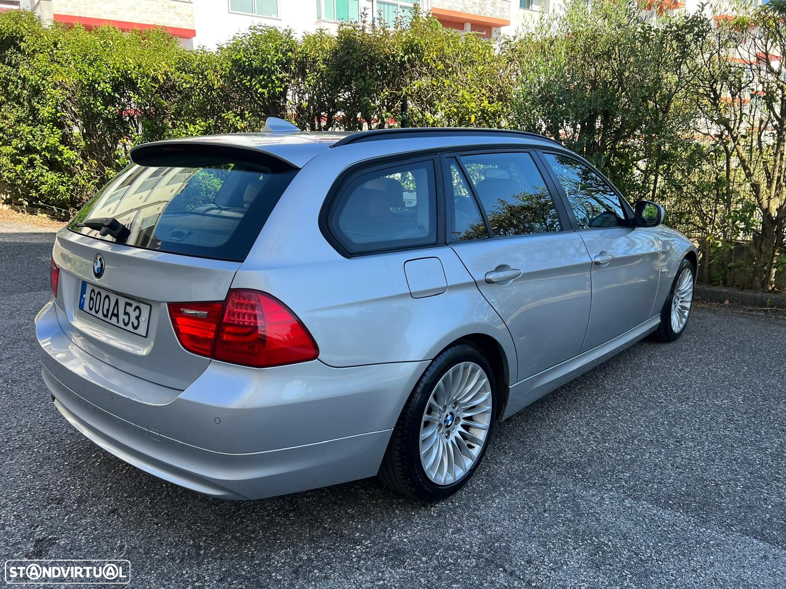 BMW 318 d Touring - 2