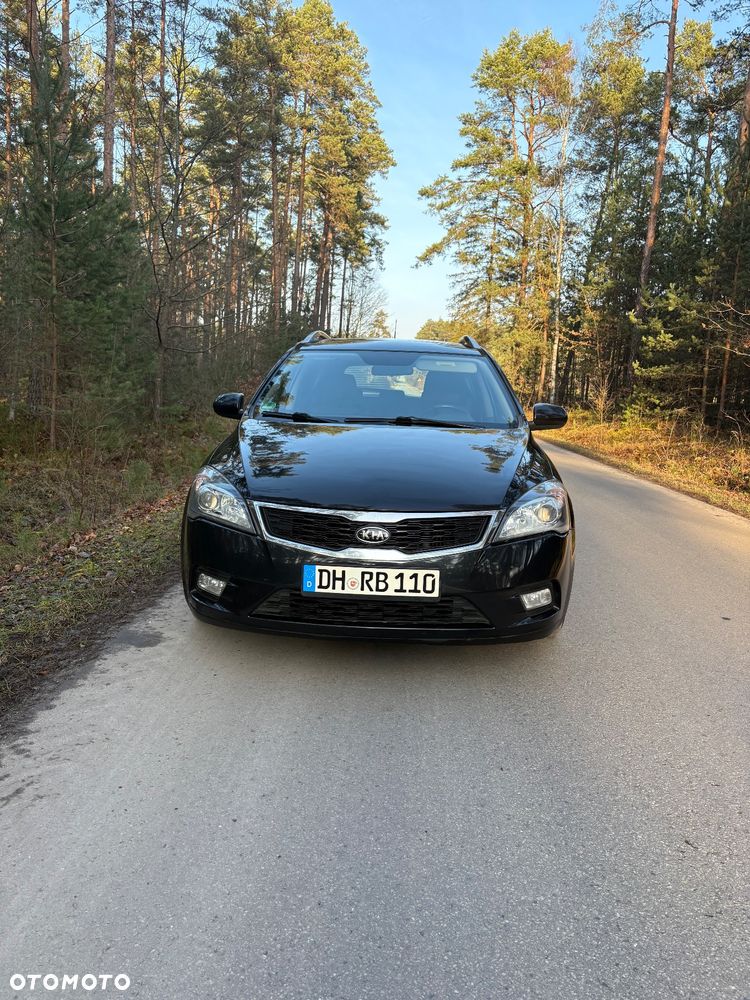 Kia Ceed - 7