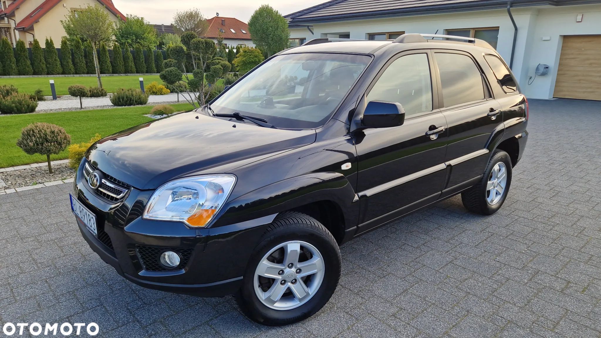 Kia Sportage 2.0 2WD LX - 1