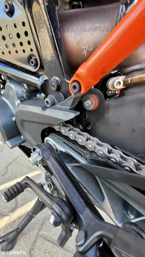 KTM Duke 125 - 17