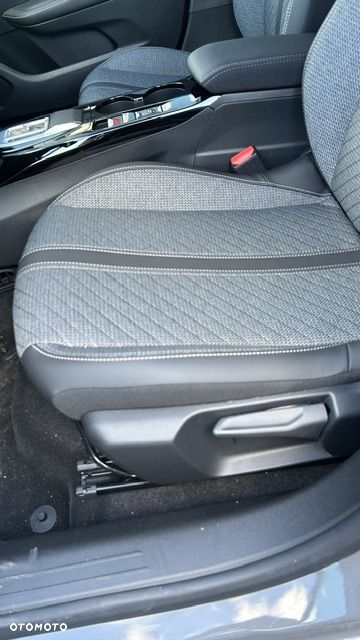 Peugeot 208 1.2 mHEV Allure e-DCS6 - 6