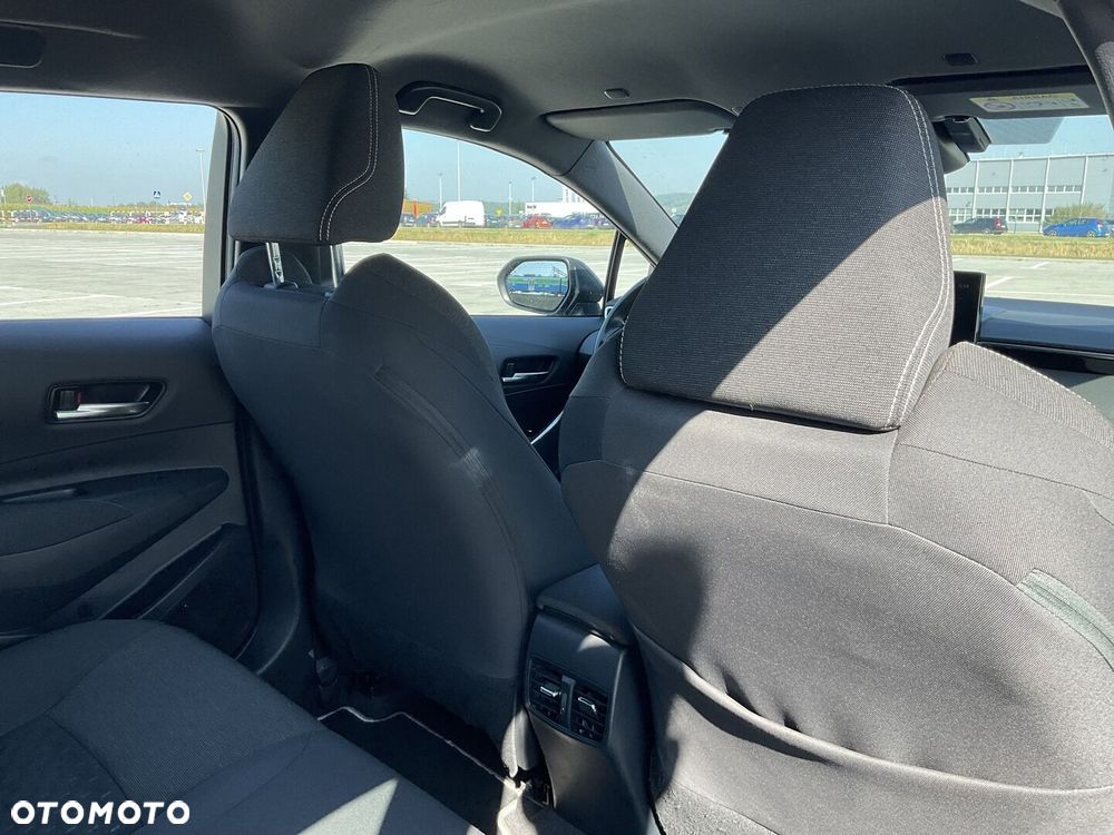 Toyota Corolla 2.0 Hybrid Comfort - 18