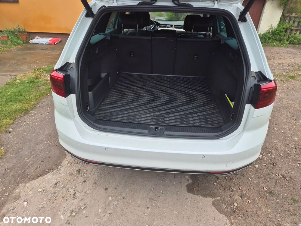 Volkswagen Passat - 6