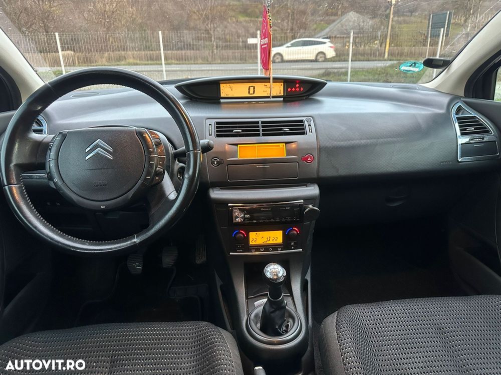 Citroën C4 - 8
