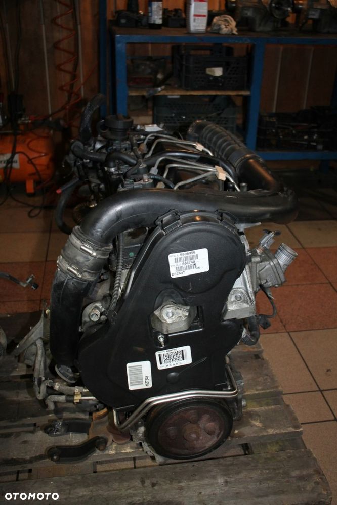 VOLVO V70S80XC70XC60 SILNIK D5 185 D5244T4 D5244T5 - 7