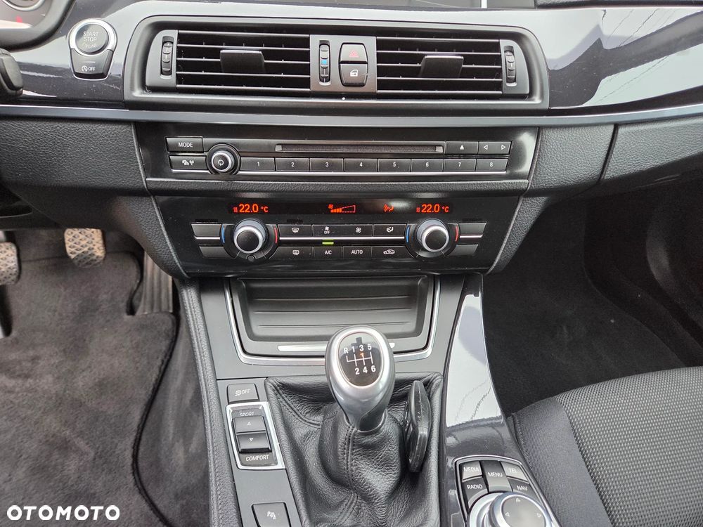 BMW Seria 5 520d - 17