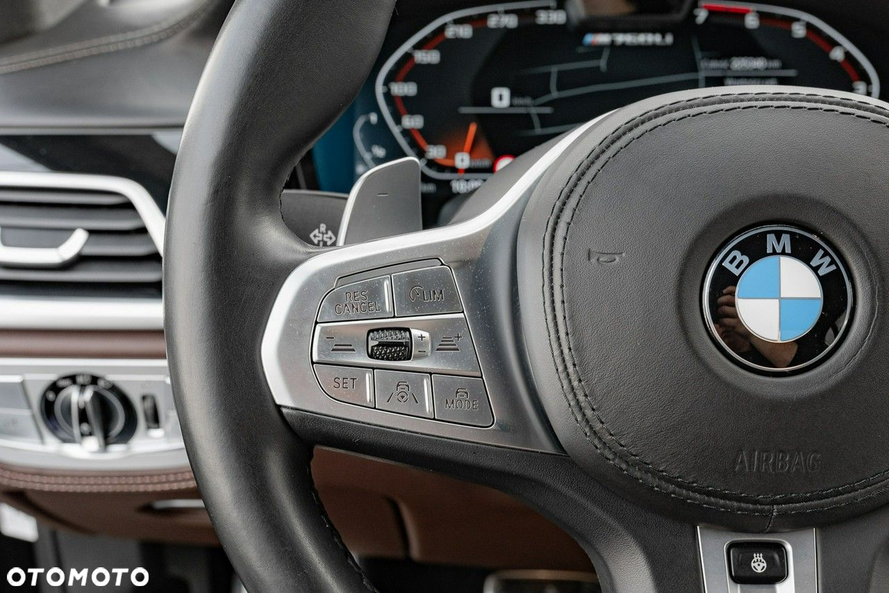 BMW Seria 7 M760Li xDrive - 21