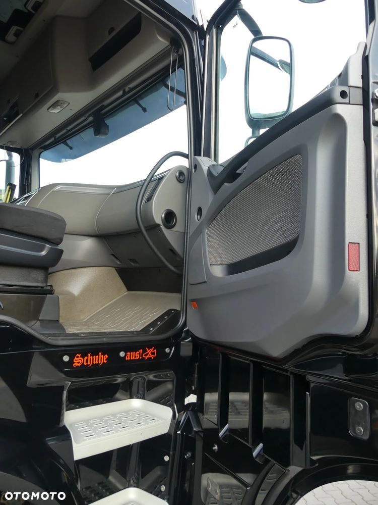 DAF XF 106.510 / 6x2 / HAKOWIEC / RETARDER / EURO 6 / OŚ SKRĘTNA / - 27