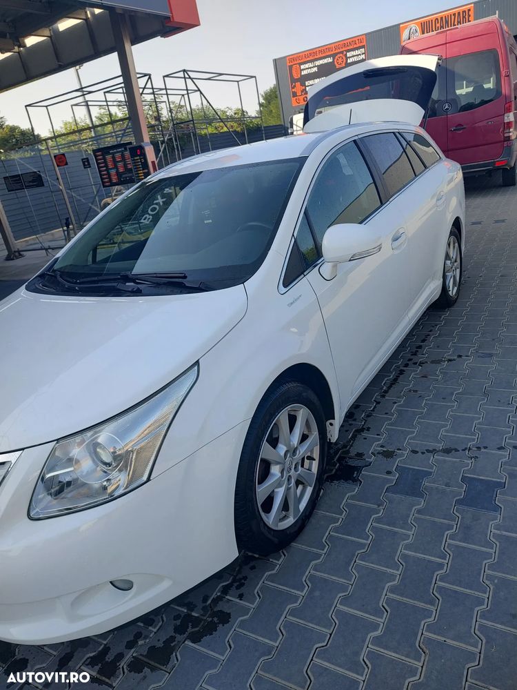 Toyota Avensis - 3