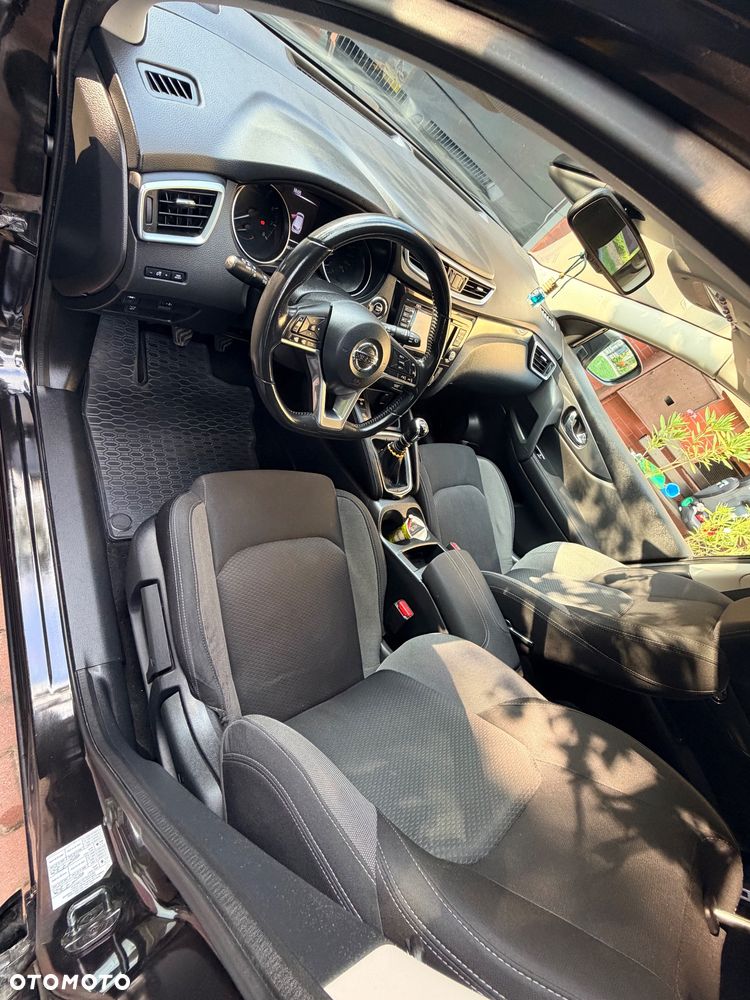 Nissan Qashqai 1.2 DIG-T Tekna EU6 - 10