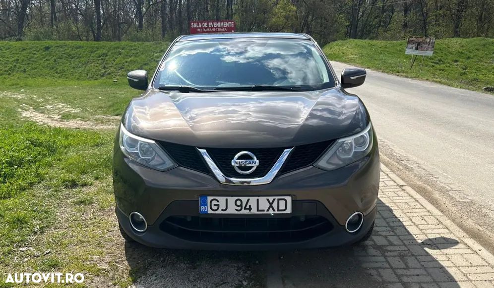 Nissan Qashqai 1.5 DCI TEKNA - 6