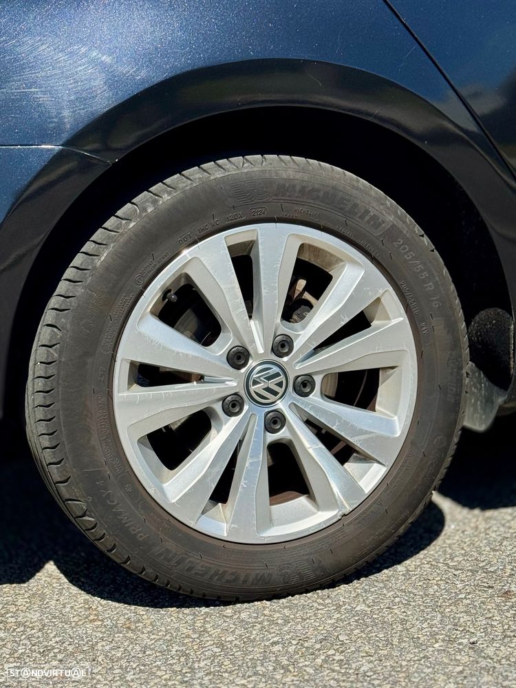 VW Golf Variant 1.6 TDi BlueMotion Confortline - 16