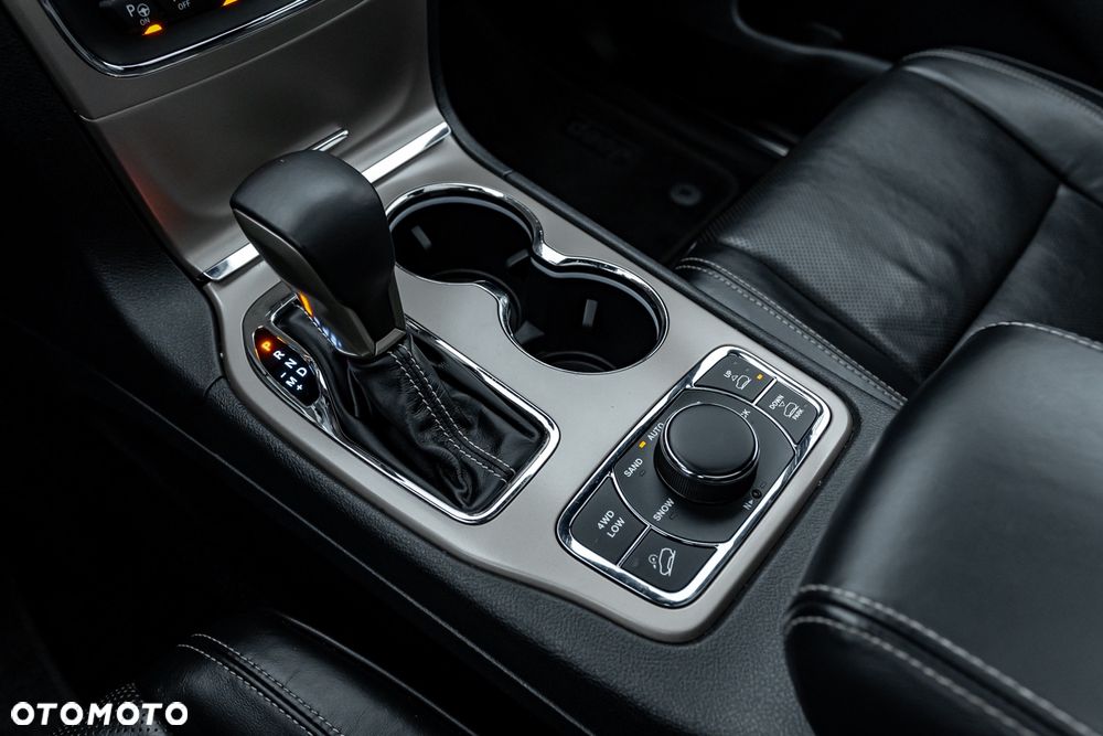 Jeep Grand Cherokee 3.0 V6 Multijet 4WD Automatik Overland - 38