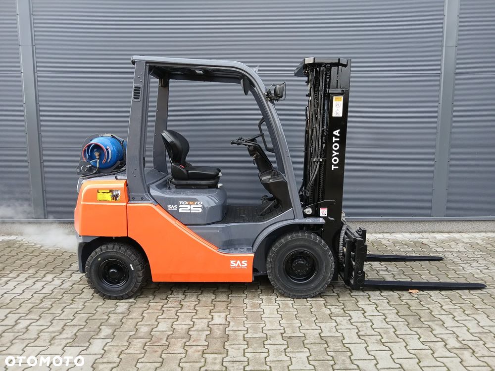 Toyota 02-8FGF25 - 2