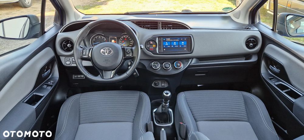 Toyota Yaris 1.5 Selection - 23