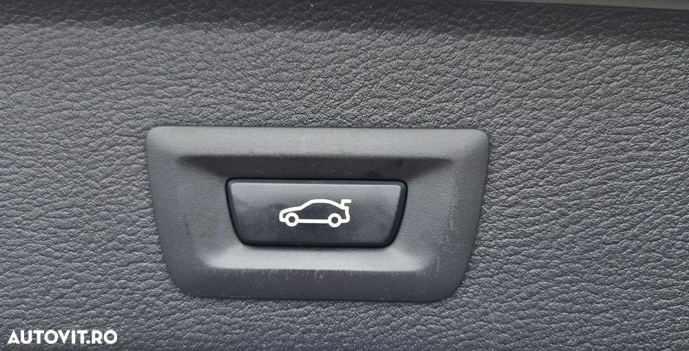 BMW X3 xDrive28i Aut. Advantage - 14