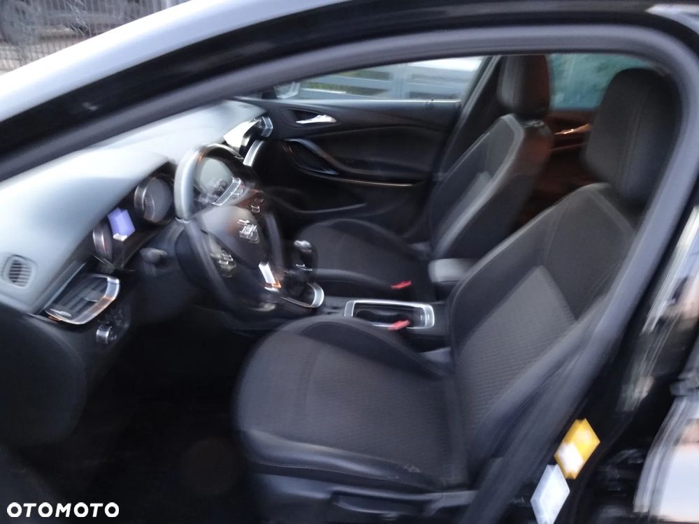 Opel Astra 1.6 D Start/Stop 120 Jahre - 3