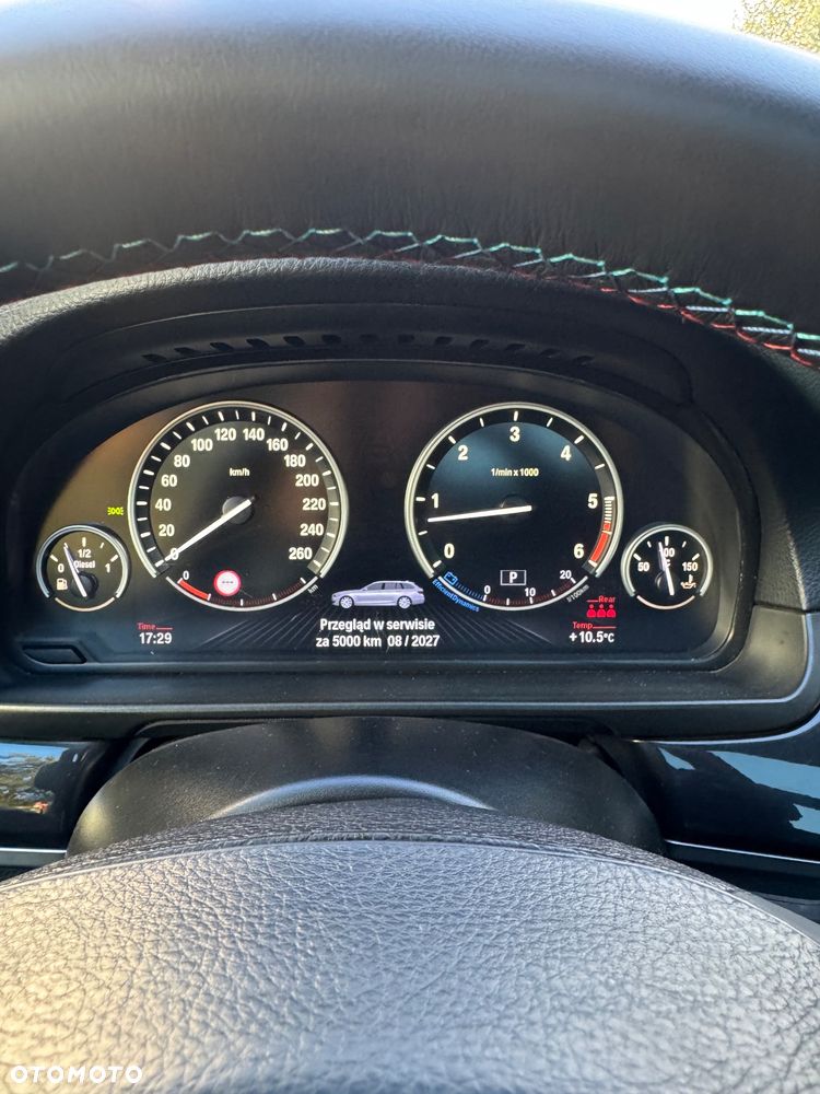 BMW Seria 5 530d Touring Sport-Aut - 14