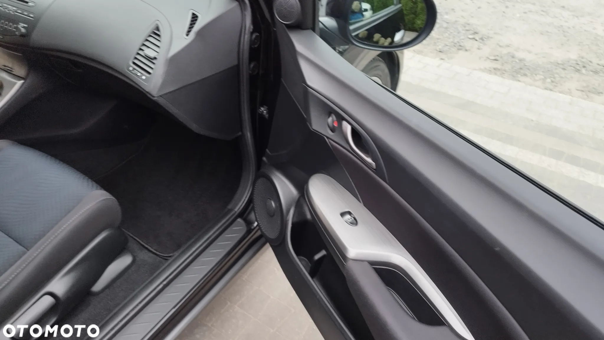 Honda Civic 1.8i-VTEC Sport - 26